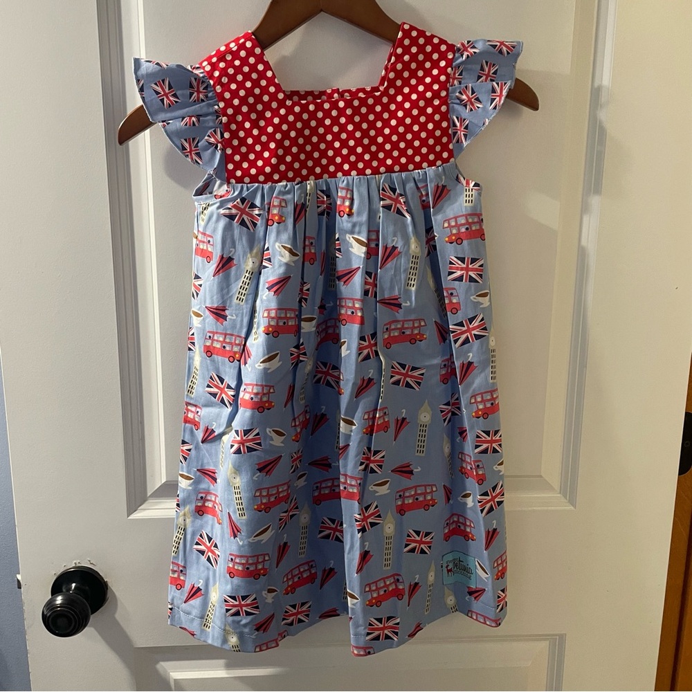 Sweet Petunia England / Big Ben Dress